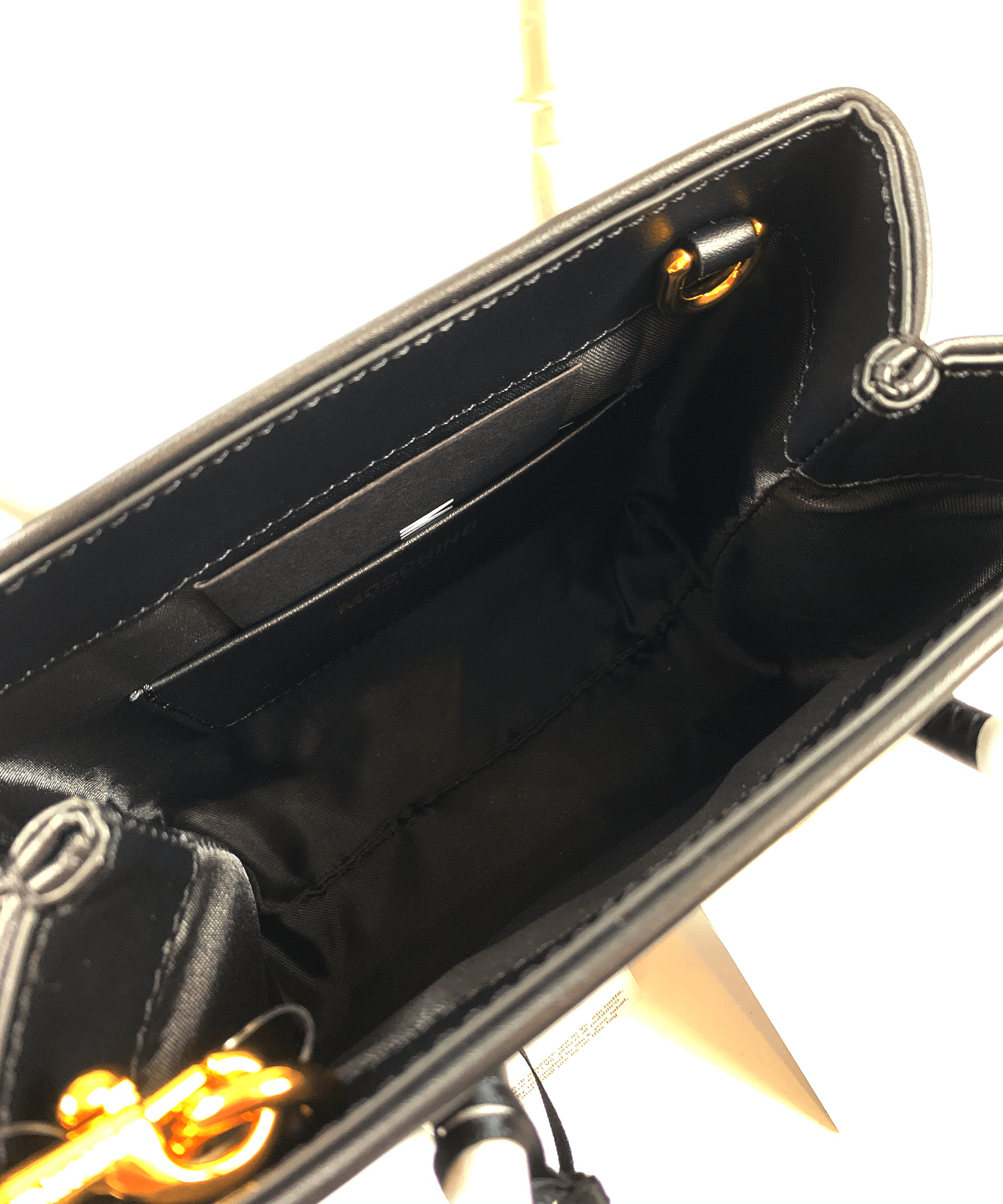 MOSCHINO モスキーノ ロゴ ミニバッグ(ブラック(ホワイト))