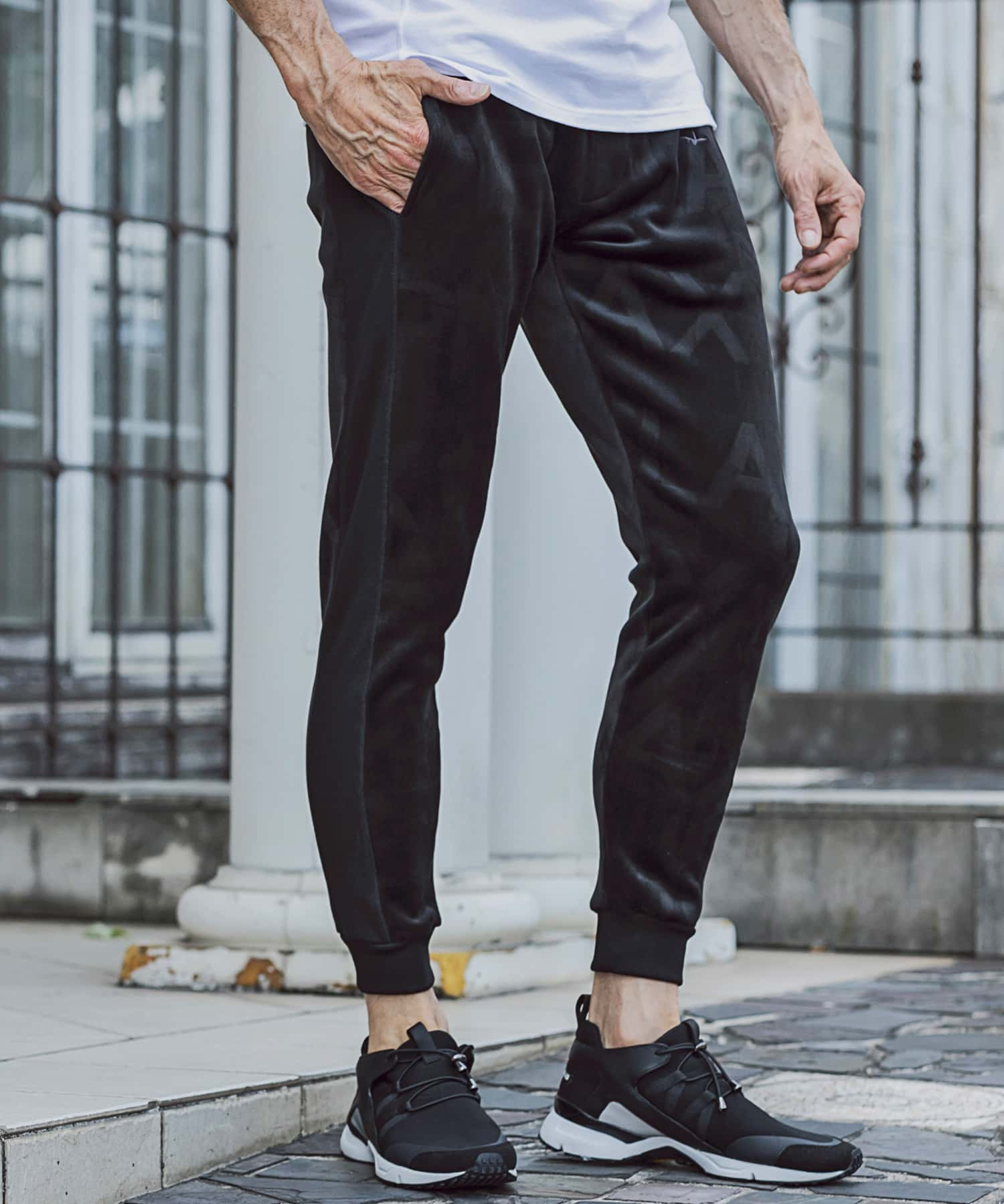 1PIU1UGUALE3 RELAX VELOR LOGO LONG PANTS